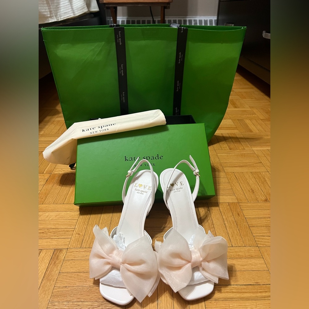 Kate spade bow heel